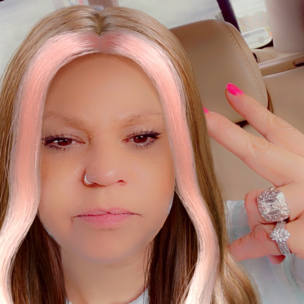 Meet your Posher, Wendy